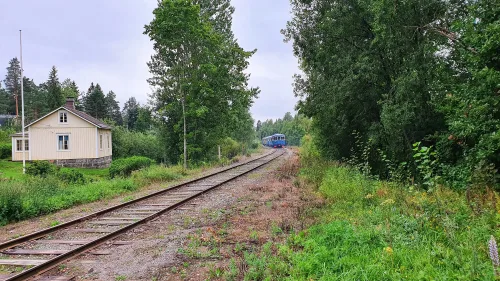 Pyymaan entisen seisakkeen kohdalta Anttilaan päin kuvattuna. Kuva J.Kortman.