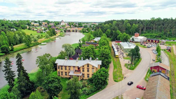 Porvoon rautatieasema ilmakuvassa